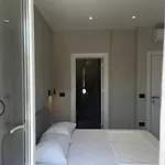 Lian's Guest house 3*