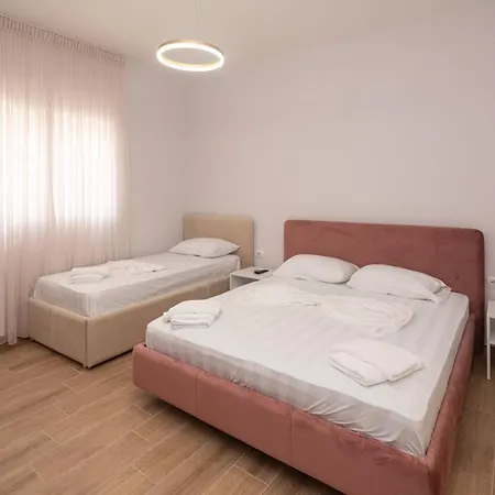 Lian's Gæstehus Vlorë