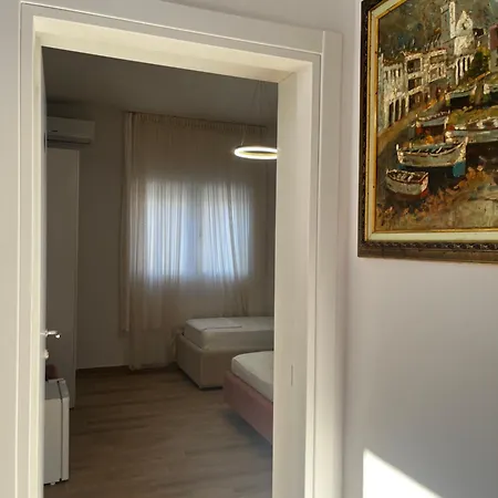 Lian's Gæstehus Vlorë