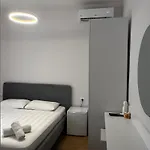 Lian's 3* Vlorë