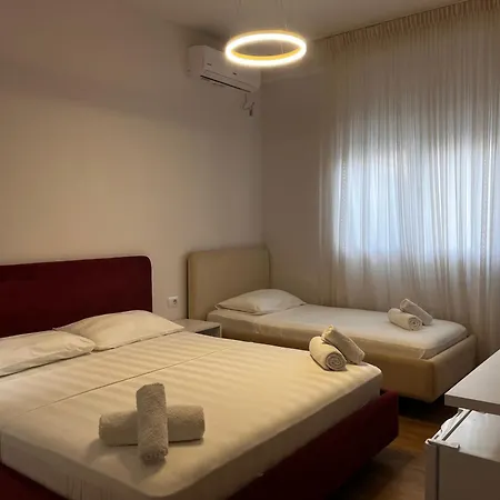 Lian's Vlorë